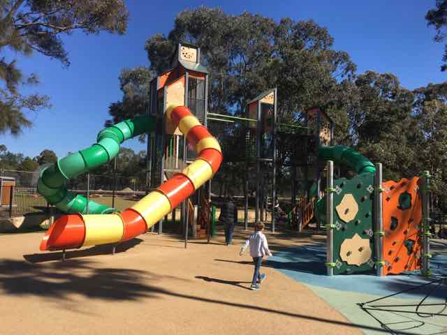 /09-people/strathfieldpark.jpg